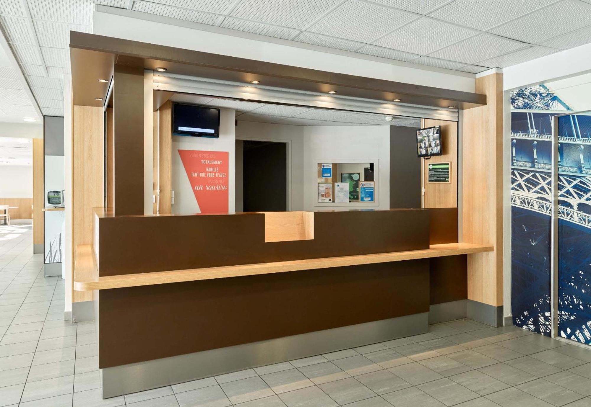 B&B Hotel Orly Rungis Aeroport 2 Etoiles Zewnętrze zdjęcie