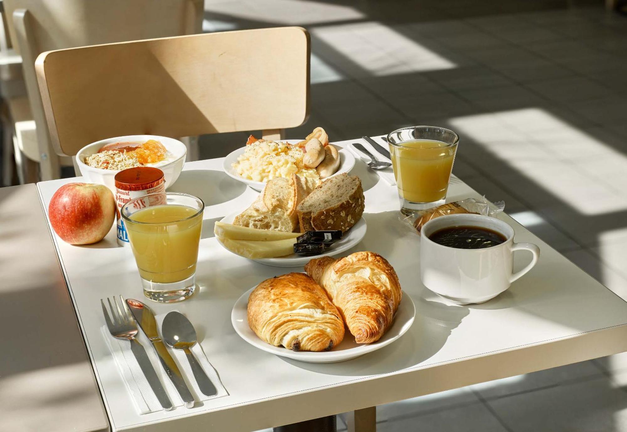B&B Hotel Orly Rungis Aeroport 2 Etoiles Zewnętrze zdjęcie